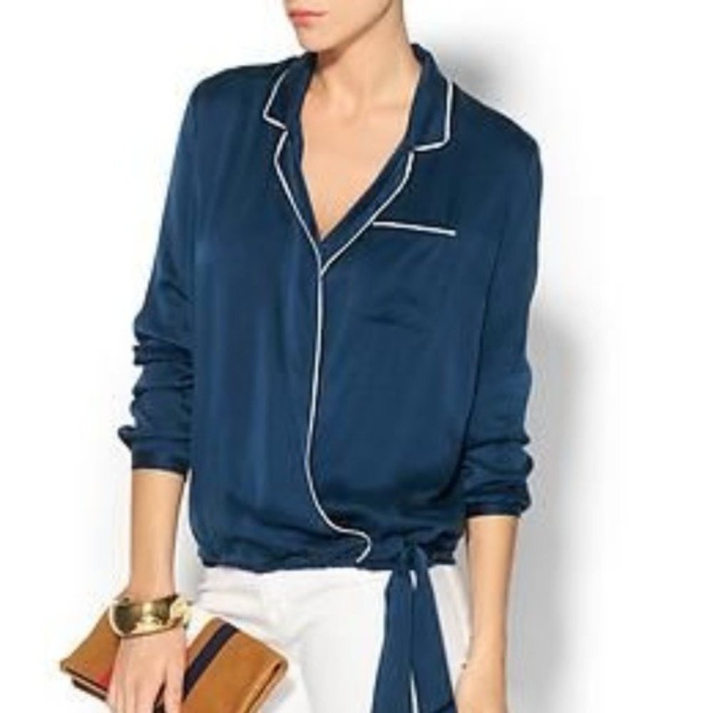 Aryn K. Menswear Drapey Top Cream/Navy Trim XS